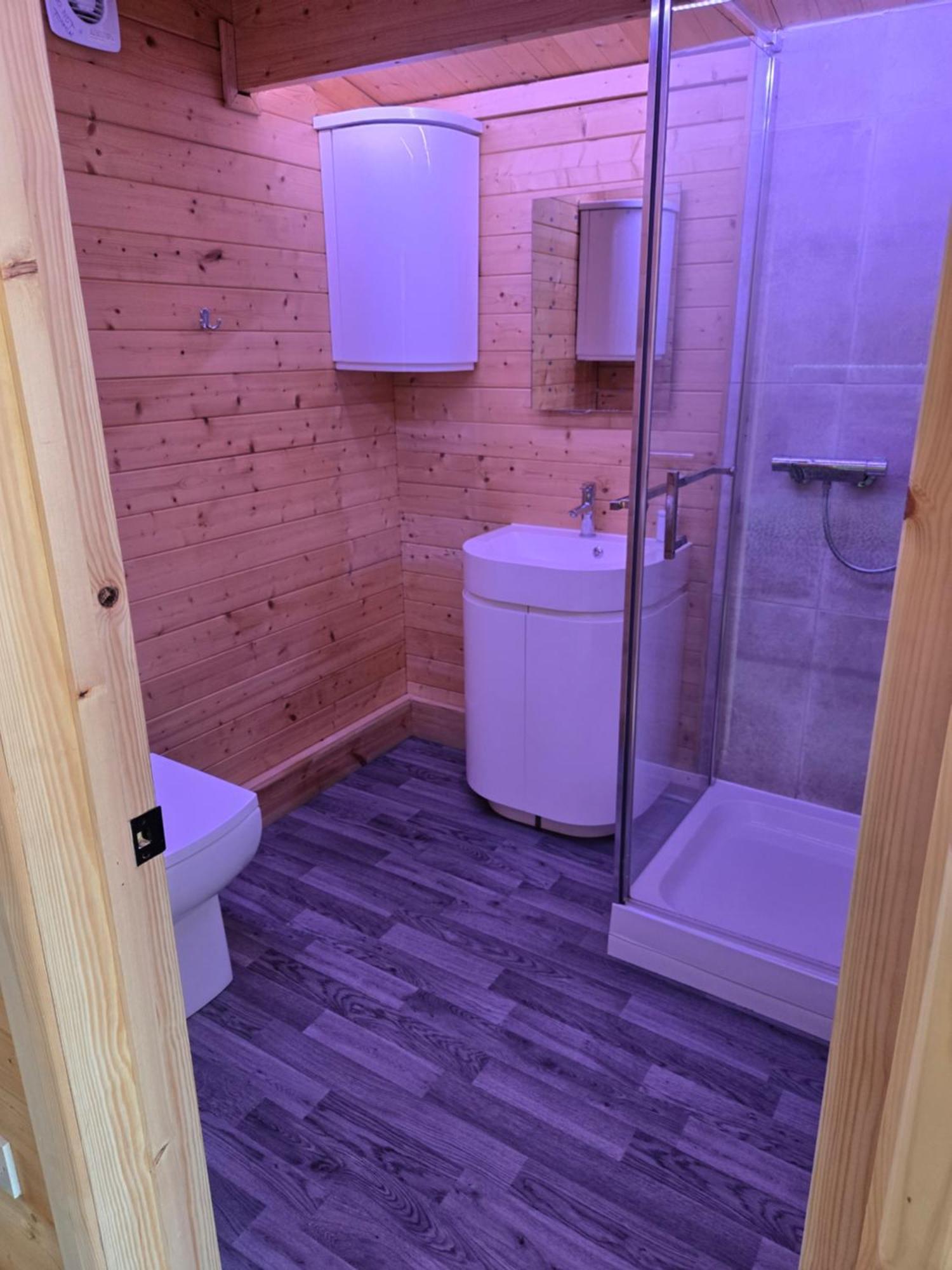 Appartamento Secret Hythe, Sea Views Town Location 2Km Eurotunnel Hythe  Esterno foto